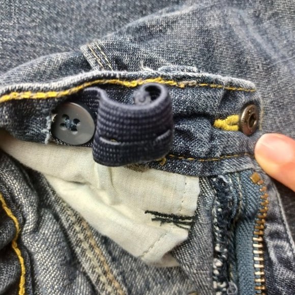 Oshkosh Genuine Kids - Boy's Size 4T - Adjustable Waist - Stonewashed Jeans - Picture 2 of 8